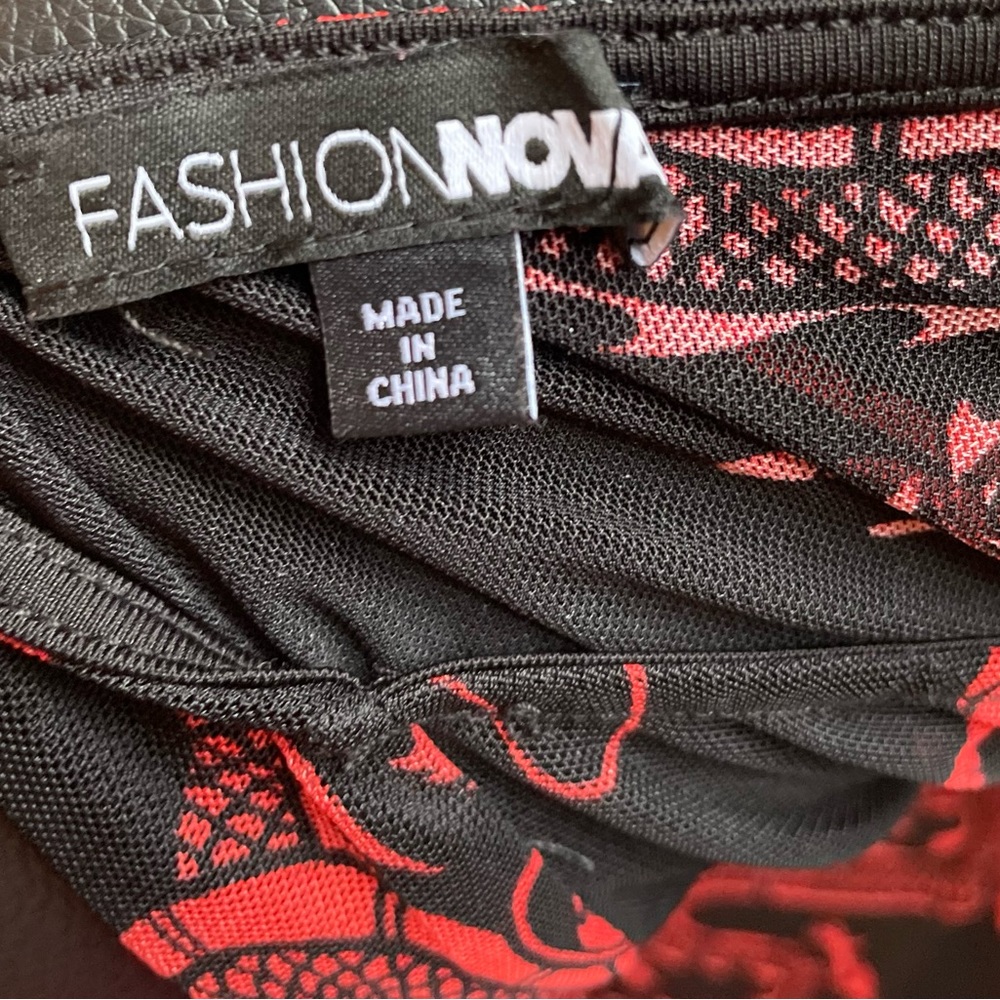 FashionNova “Baddest Behavior” Mesh Mini Dress Short Sleeve Black/Red Medium - Picture 10 of 10